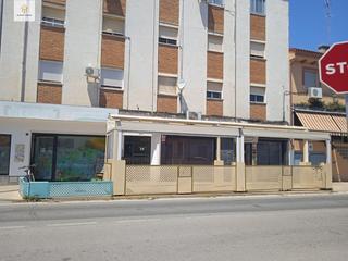 Miete Geschäftsraum in Nuevo Cáceres. Se alquila local con licencia de actividad de bar