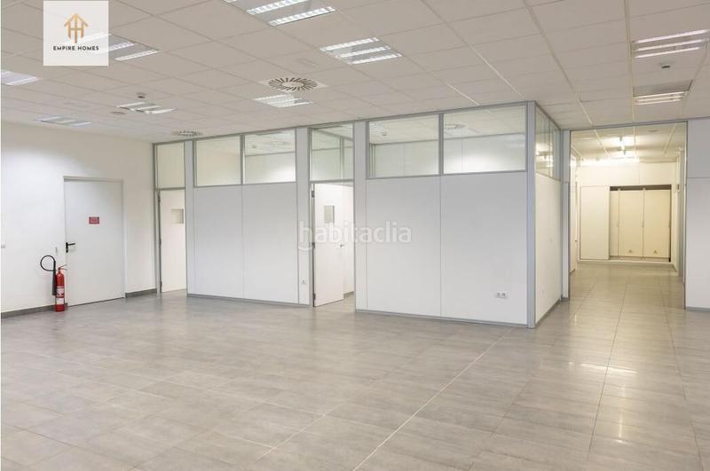 Foto 93551e69-a058-4366-bf70-316d44d793eb. Alquiler edificio empire homes alquila un edificio de oficinas en valenciapolígono industrial Fuente del Jarro en Paterna