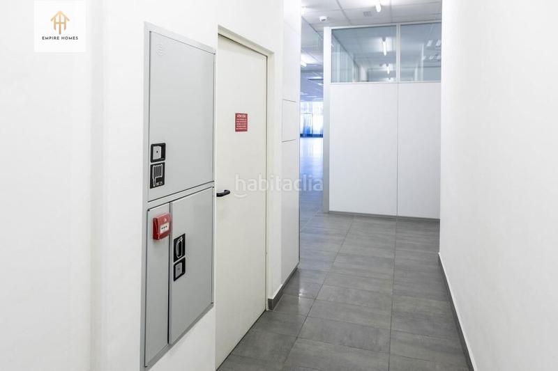 Foto adc4f084-5b08-4374-bbd1-cef8e6545139. Alquiler edificio empire homes alquila un edificio de oficinas en valenciapolígono industrial Fuente del Jarro en Paterna