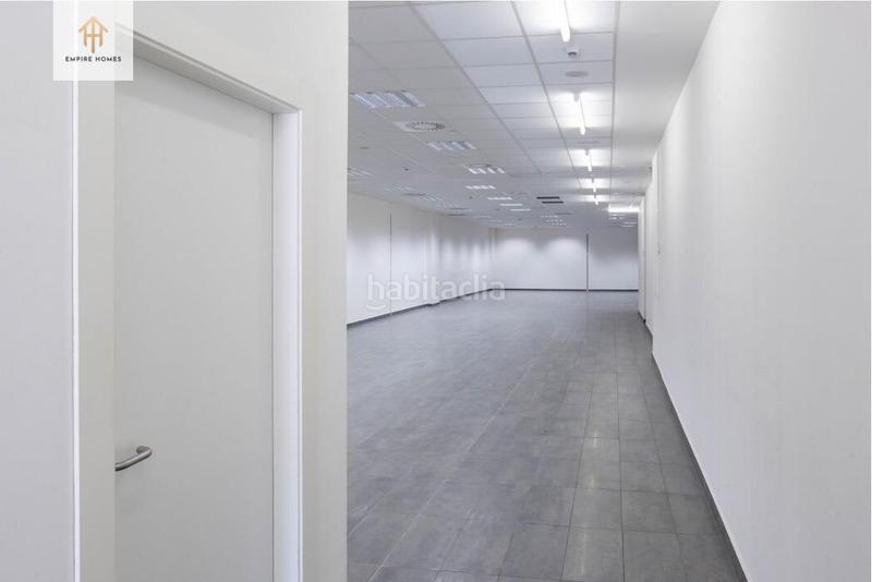 Foto f59fc189-86b7-43de-a2de-565feffd0f7a. Alquiler edificio empire homes alquila un edificio de oficinas en valenciapolígono industrial Fuente del Jarro en Paterna