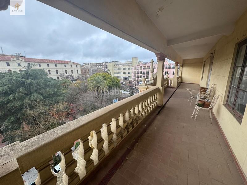 Foto aaf7bb7f-ab5c-4b2a-9d78-665018a58612. Etagenwohnung mit parking in Casco Antiguo Cáceres