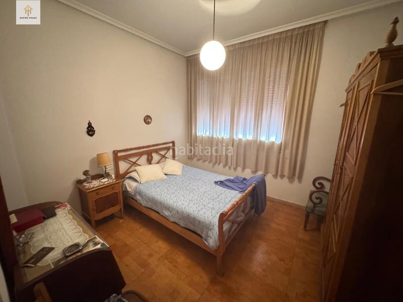 Foto cb9818bb-088f-4dbd-9606-9621a940247d. Etagenwohnung in Centro Cáceres