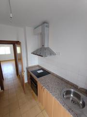 Piso en Nuevo Cceres. Empire home ofrece oportunidad en cceres! piso reformado con 3