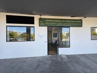 Lloguer Oficina a Montesol - Mejostilla. Oficina para formación y eventos  totalmente equipada y lista pa