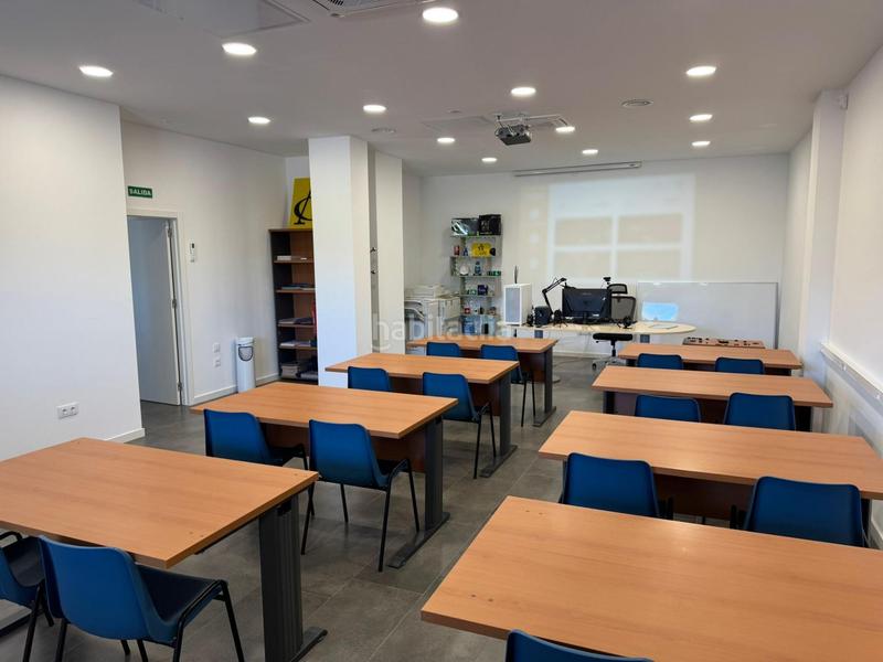 Foto 00ddf4bb-3911-4795-bf91-cc7d1f712176. Location bureau avec chauffage dans Montesol - Mejostilla Cáceres