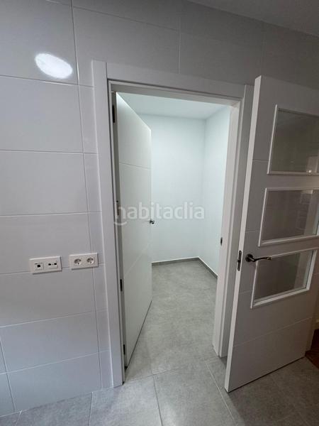 Foto 07195463-dd47-4847-88b5-269cb3711410. Alquiler piso empire homes ofrece piso de nueva construcción equipado con piscina ideal para parejas en Cáceres