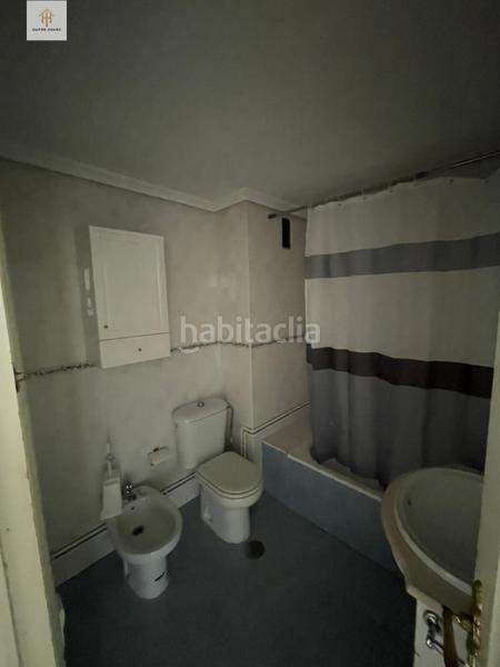 Foto 458bec8d-668c-4a5c-90bf-1742f6e7e373. Location appartement avec chauffage dans Centro Cáceres