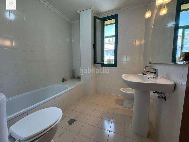 Foto e8b77a1c-668e-486f-be26-6294c998778c. Pis amb aparcament a Centro Cáceres