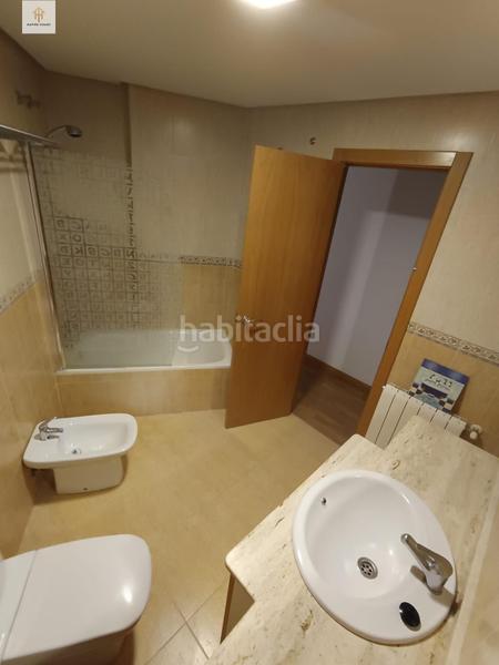 Foto 919dfee2-dd51-40c5-9cef-e244d33d48ed. Flat with heating in Centro Cáceres