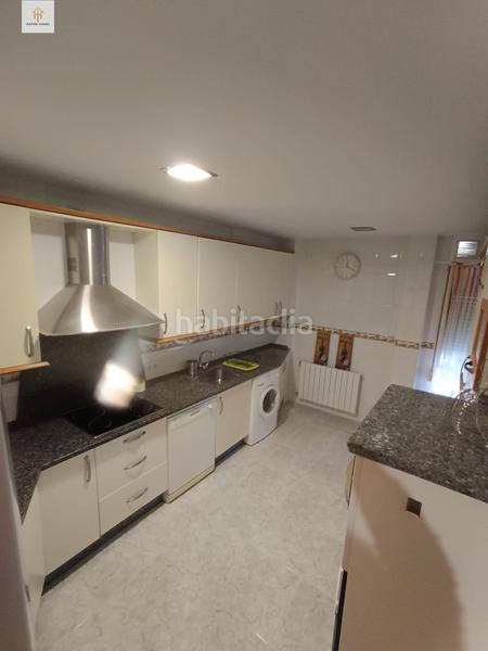 Foto c8a676f7-2f07-4abe-8f10-56c5f74f62b4. Flat with heating in Centro Cáceres