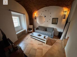 Affitto Appartamento in Casco Antiguo. Encantador piso en alquiler en la parte antigua de cáceres