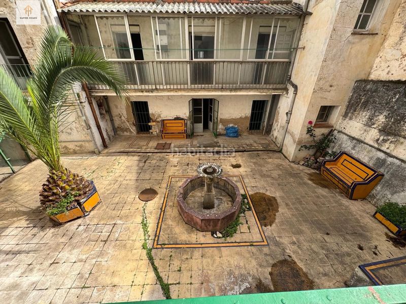 Foto cf552c19-3c7e-43c4-bee7-9dbba503f352. Edificio in Casco Antiguo Cáceres