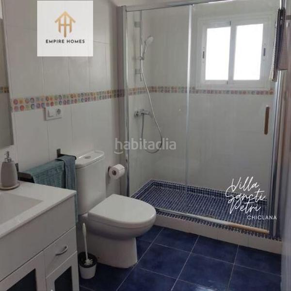 Foto b27b0933-c971-4adc-b892-6a912af12cdf. Location chalet avec parking piscine dans Los Gallos Chiclana de la Frontera