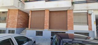 Location Local commercial  Avenida madre carmen sallés. Alquiler de local en pozoblanco