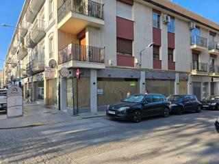 Location Local commercial  Calle hilario ángel calero. Alquiler de local en pozoblanco