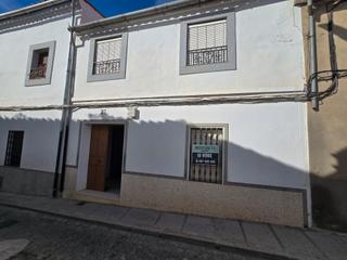 Casa  Calle santa marta 27. Venta de casa en pozoblanco