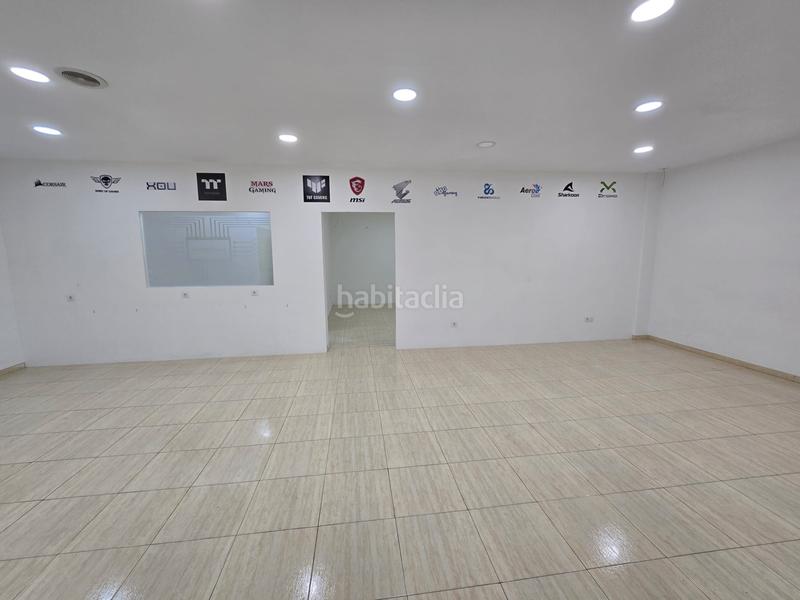 Foto 53e16d90-d4f3-4d0f-b44a-93fbc4e28474. Location local commercial dans Pozoblanco