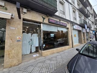 Lloguer Local Comercial  Avenida marcos redondo. Alquiler de local en pozoblanco