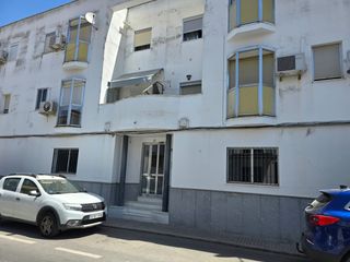 Pis  Calle granada. Venta de piso en pozoblanco