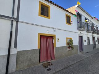 Masia  Calle rosales. Venta de casa en villaralto