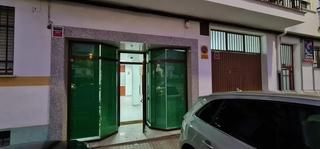 Location Local commercial  Calle san gregorio. Alquiler de local en pozoblanco