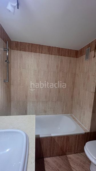 Foto 0117e4cf-0036-42f3-a056-afc8dd1b566e. Pis amb calefacció piscina a Pinar de las Rozas Rozas de Madrid (Las)