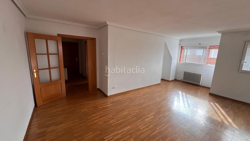 Foto 581dec9b-cb91-42c4-a2af-41e94290c7bb. Pis amb calefacció piscina a Pinar de las Rozas Rozas de Madrid (Las)