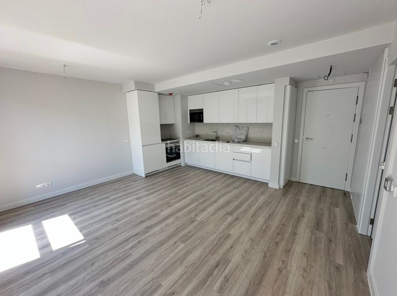 Foto f0b12ace-d2d6-4a03-a75d-0387a5da701b. Piso en Cuatro Caminos - Azca Madrid