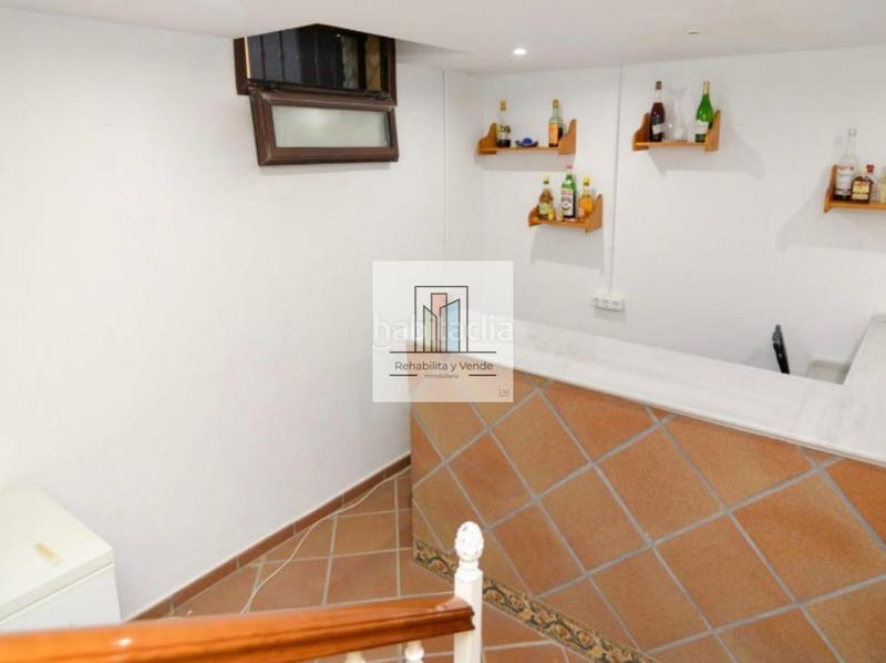 Foto 3f5abd14-fe21-4cb0-9356-51bea5a8a0bd. Chalet con camino parcheggio piscina in La Barrosa Chiclana de la Frontera