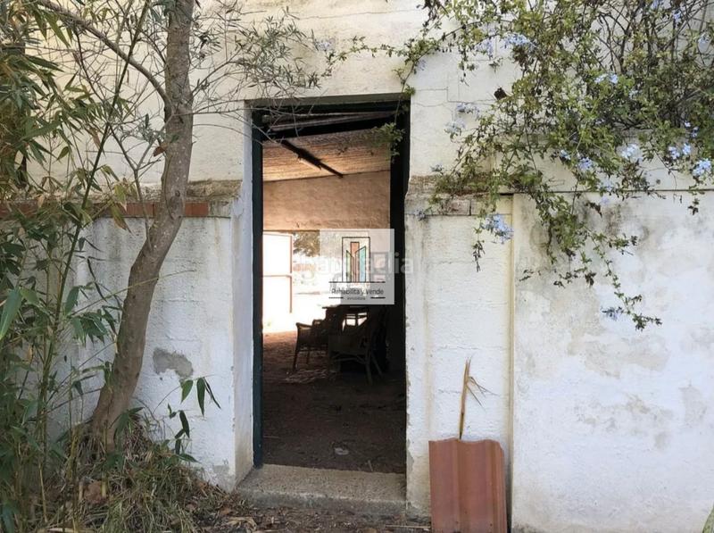 Foto f73d8d55-7900-4fb6-927c-46647d968a12. Xalet amb xemeneia aparcament piscina a La Barrosa Chiclana de la Frontera
