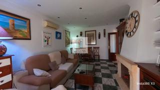 Xalet a Las Lagunas - Campano. Chalet urbano