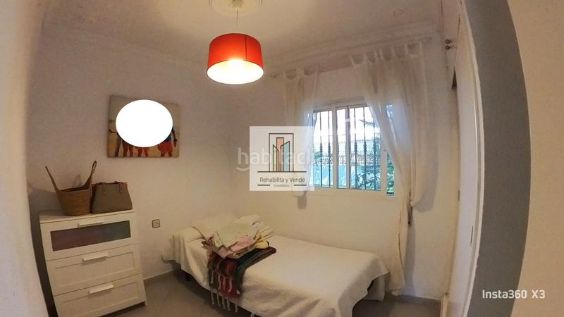 Foto 17892fdd-6b80-4952-abec-62728d84bc85. Chalet avec cheminée parking dans La Barrosa Chiclana de la Frontera