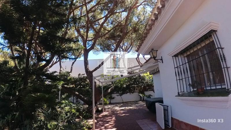 Foto 73e2ae14-35ef-4c29-b479-b29264523f84. Chalet avec cheminée parking dans La Barrosa Chiclana de la Frontera