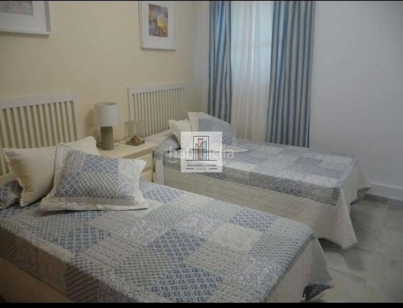 Foto d00e4609-a7a4-4630-a430-621882b6a2c1. Chalet avec cheminée parking piscine dans La Barrosa Chiclana de la Frontera