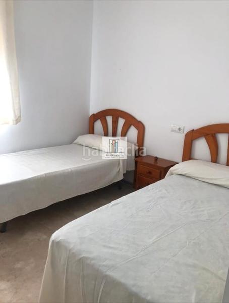 Foto b33e2ce6-a9e6-4741-9d3f-3a53a488af3b. Chalet  urbano en primera pista en Sancti Pietri Chiclana de la Frontera