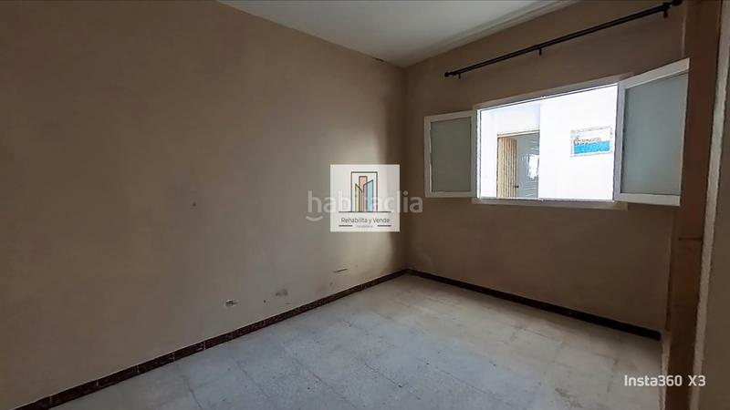 Foto 0ba99a25-c5f9-4ebe-b32f-fbc89c10ff98. Casa con parcheggio in La Banda - Campo de Fútbol Chiclana de la Frontera