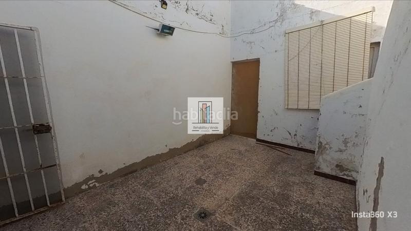 Foto 117e94ee-0a6f-4cfc-a3c9-f0fcf46dfdec. Casa con parcheggio in La Banda - Campo de Fútbol Chiclana de la Frontera