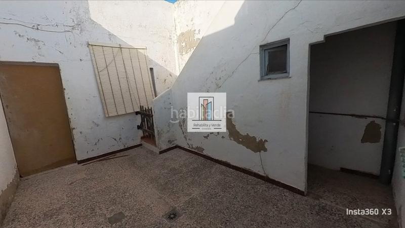 Foto c7207bbc-a109-40c1-8bbf-a4365ff3ddab. Casa con parcheggio in La Banda - Campo de Fútbol Chiclana de la Frontera