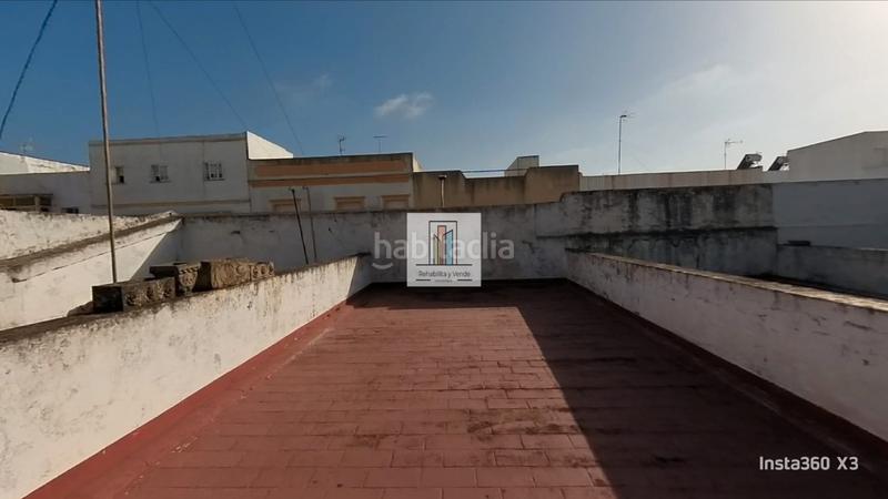 Foto f3912fce-6841-45c4-beb4-41aa3d899f28. Casa con parcheggio in La Banda - Campo de Fútbol Chiclana de la Frontera