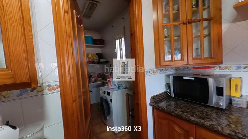 Foto 76f55d28-aabf-456c-9cda-7775be4e5892. Chalet mit kamin parking pool in Las Lagunas - Campano Chiclana de la Frontera