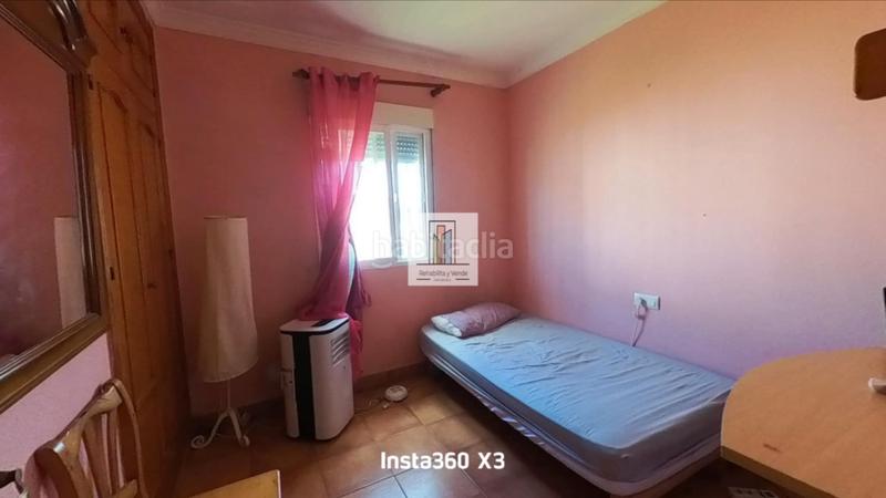 Foto a0aae3d1-5f48-4ecd-9aa2-84e04226bae9. Chalet mit kamin parking pool in Las Lagunas - Campano Chiclana de la Frontera