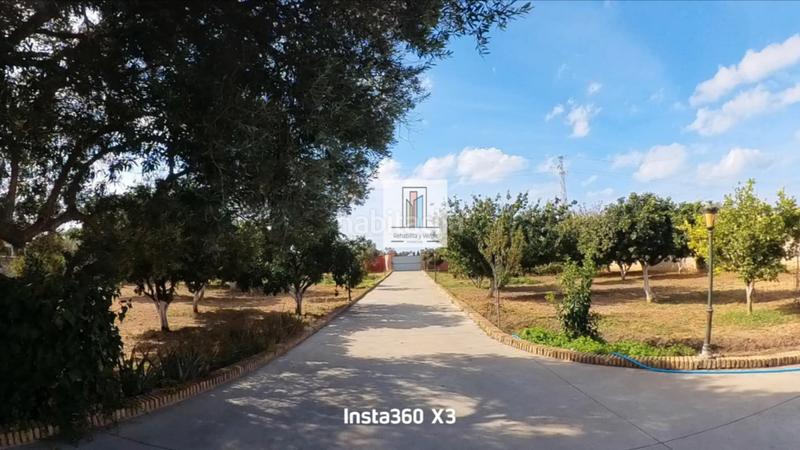 Foto ac479d3d-edb3-4be2-a54b-3697aebaabd8. Chalet mit kamin parking pool in Las Lagunas - Campano Chiclana de la Frontera