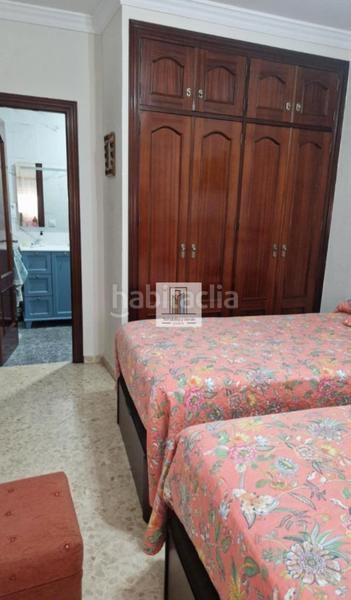 Foto 98f2518b-4e58-43c5-8a24-24f2b6595141. Casa amb xemeneia aparcament a Núcleo urbano Chiclana de la Frontera