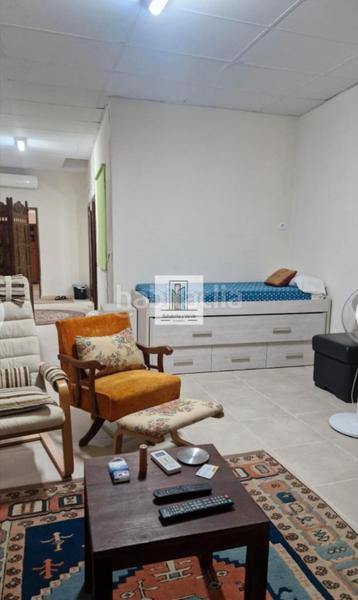 Foto af0730be-bfd8-441d-a619-c4b17831d1e1. Casa amb xemeneia aparcament a Núcleo urbano Chiclana de la Frontera