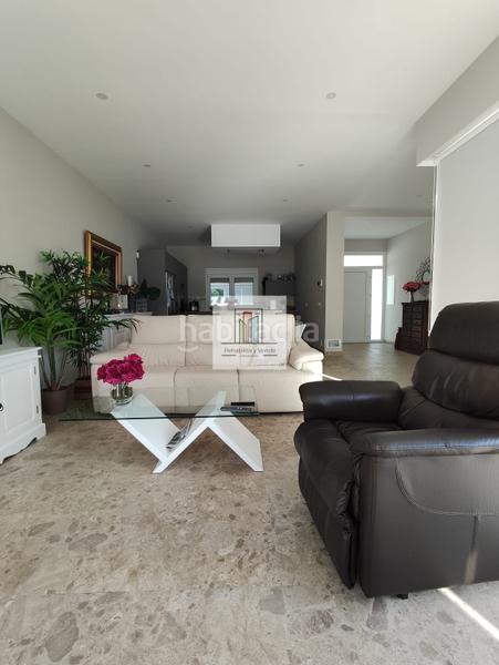 Foto 738ad733-61de-48e8-9a33-8634e19db28f. Chalet oportunidad en rana verde en Las Lagunas - Campano Chiclana de la Frontera