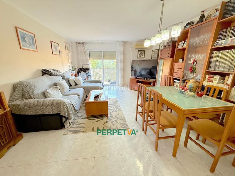 Foto ca7f2726-fe30-41d4-a77c-e5e05193b449. Appartement avec parking dans Centre Rubí