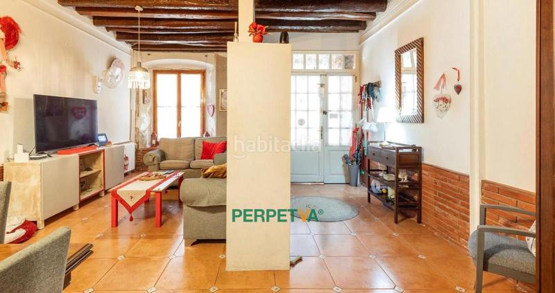 Foto 75a8659a-612e-412a-a8e0-87655b0ca5d0. Maison jumelée dans Centre Arenys de Mar