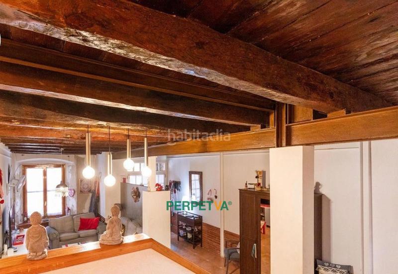 Foto f574d810-5e20-4f15-b103-4a0fe6af1426. Maison jumelée dans Centre Arenys de Mar