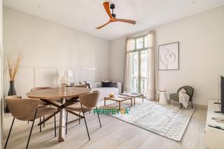 Location Appartement  Girona. Alquiler temporal de piso en calle girona, barcelona