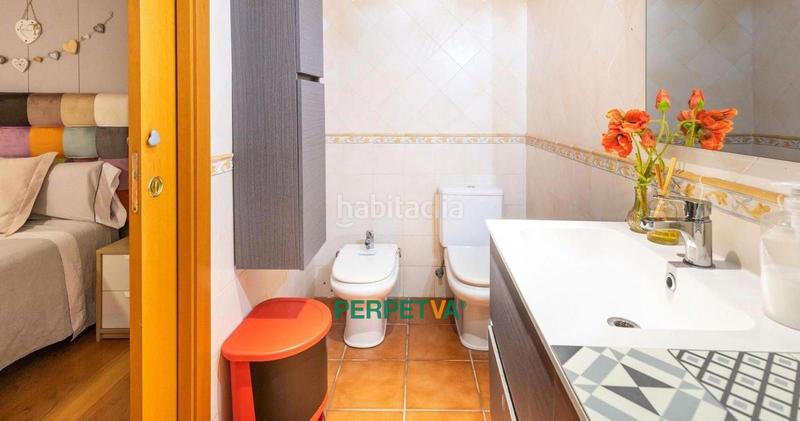 Foto 4da16733-ce5e-4219-9f14-1b91f88a934f. Casa adossada a Centre Arenys de Mar